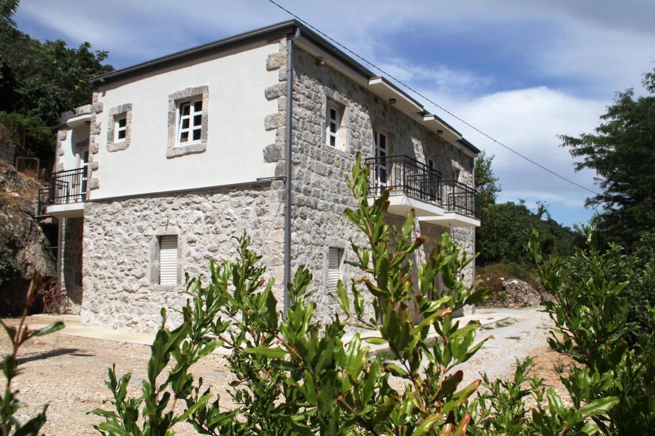 Skala Luxury Rooms Cetinje Eksteriør billede