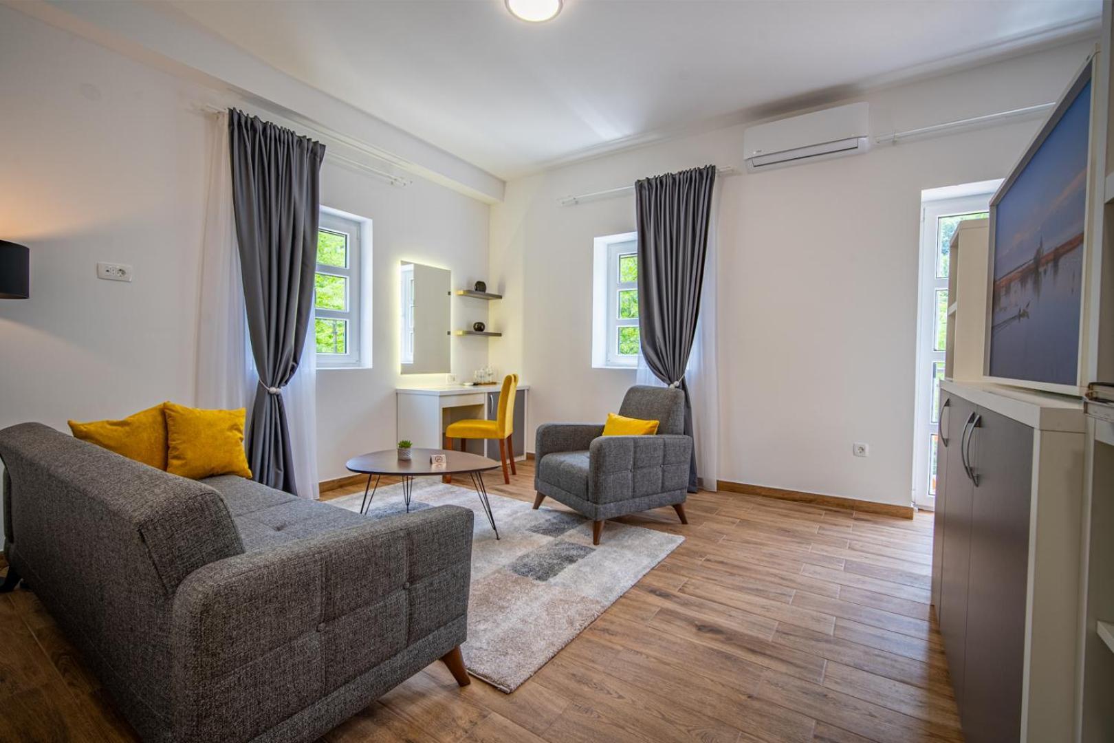 Skala Luxury Rooms Cetinje Eksteriør billede
